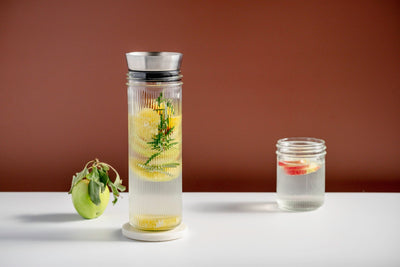 Herbstliches Infused Water: Der Geschmack der goldenen Jahreszeit